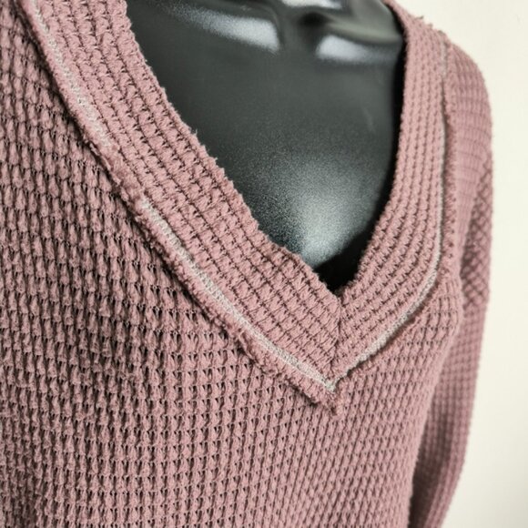 BiBi Mauve V-Neck Sweater - Picture 6 of 10